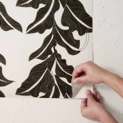 Botanical Leaf Peel And Stick Wallpaper Black/White - Opalhouse™ Designed With Jungalow™ -Online Home Decoration GUEST 3095b8ff 6f52 48aa 8a4a 02a4870ccbf4