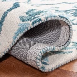 3'x5' Jacquard Hooked Accent Rug Ivory/Turquoise - Safavieh -Online Home Decoration GUEST 76900972 6667 4c8c b347 a587bc52d4cc