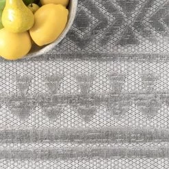 NuLOOM Mikala Raised Global Indoor And Outdoor Patio Area Rug -Online Home Decoration GUEST 90b1aaf6 8ab9 4411 a779 744c232c76b1