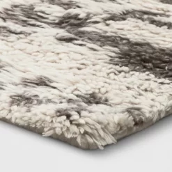 Jutland Geo Moroccan Hand Tufted Shag Area Rug Gray - Project 62™ -Online Home Decoration GUEST a5427b12 3a23 45af a36c ebccb07dac06