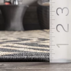 NuLOOM Jayne Geometric Diamond Indoor/Outdoor Area Rug -Online Home Decoration GUEST a72d14c0 4824 46b7 b5a9 cacdd436b1e7