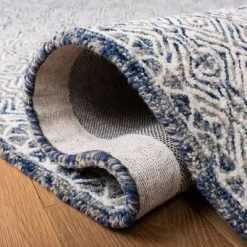 Micro-Loop MLP526 Hand Tufted Area Rug - Safavieh -Online Home Decoration GUEST e929d268 ac41 4f1f 94a3 056da7c02daf