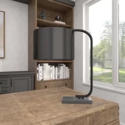 Traditional Metal Table Lamp Black - Olivia & May -Online Home Decoration GUEST ee61c9a3 e3cb 4077 9cc2 a89651b23d28